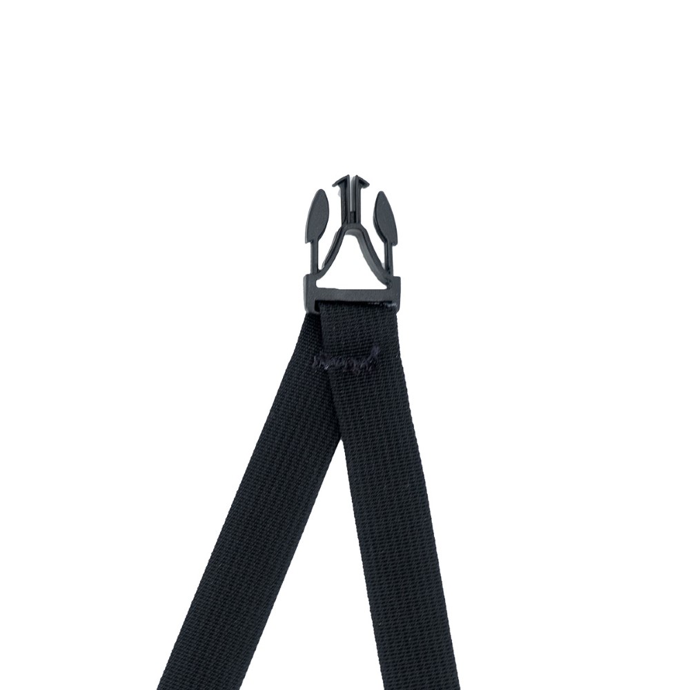 A black buckle Y-strap